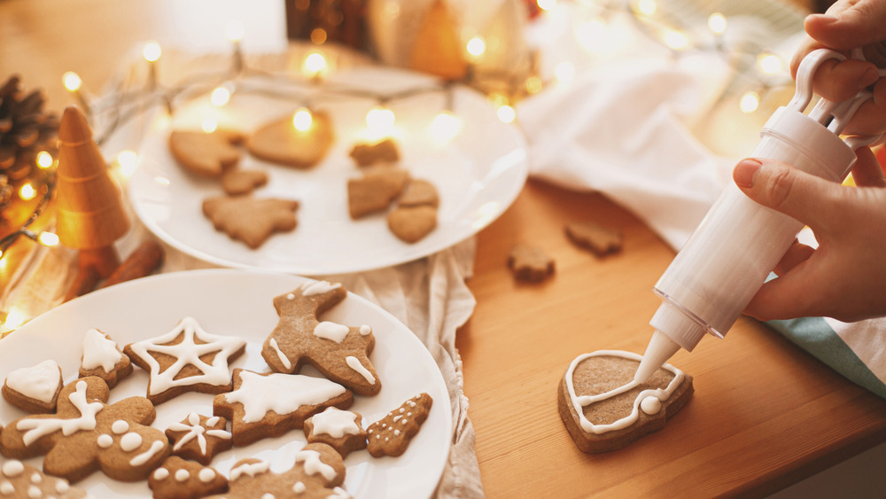 frosted gingerbread cookies