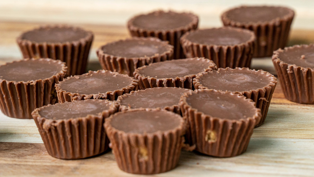 Reese's peanut butter cup