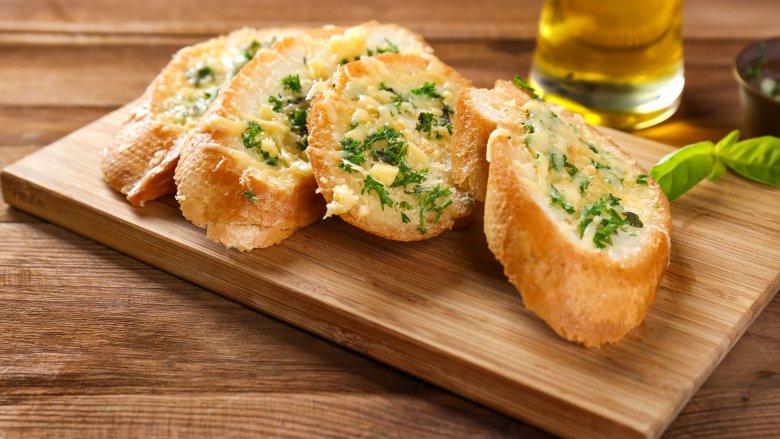 garlic bread