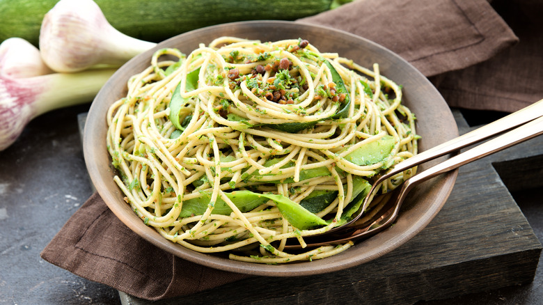 Zucchini pasta