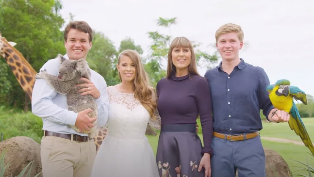 Bindi Irwin, Chandler Powell, and family