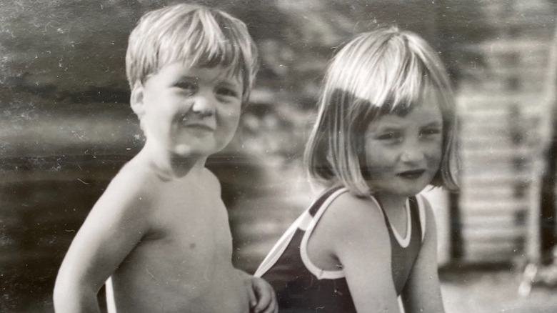 Princess Diana and Charles Spencer as kids