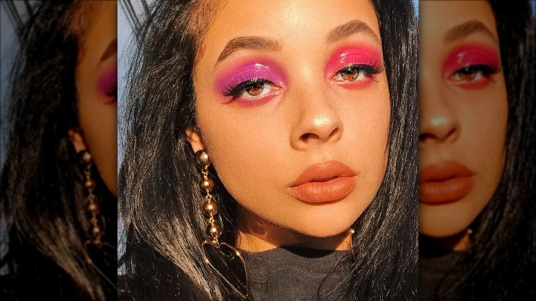 Teisha Williams wearing two different eyeshadows on Instagram