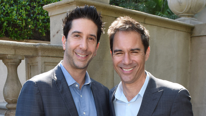 Eric McCormack and David Schwimmer posing together