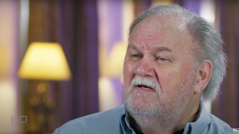 Thomas Markle giving an interview