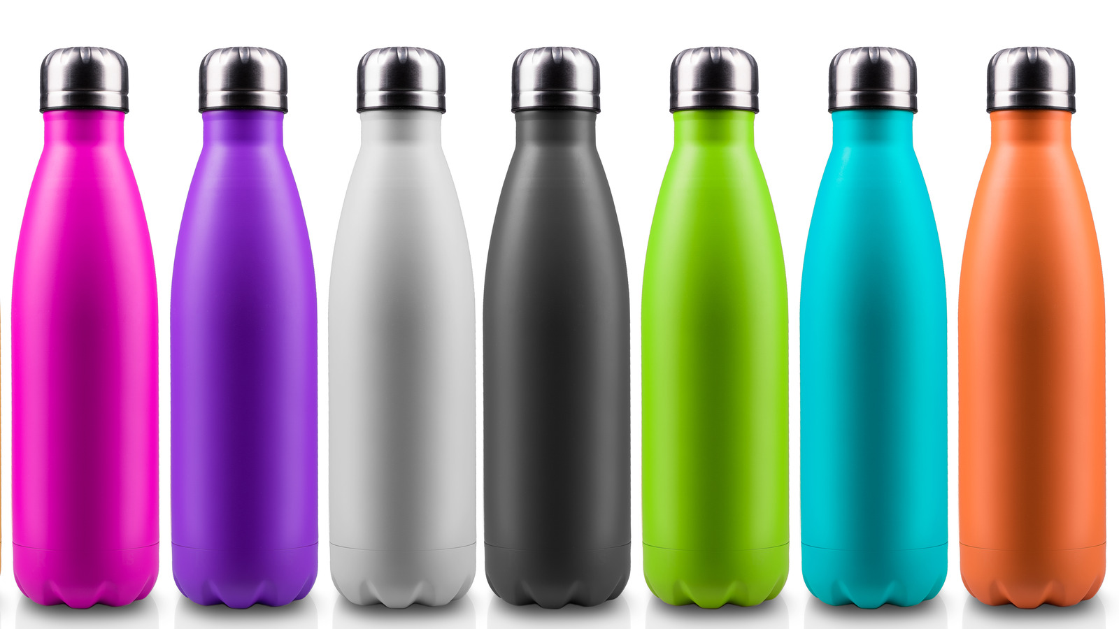 throw-your-reusable-water-bottle-away-immediately-if-you-notice-this