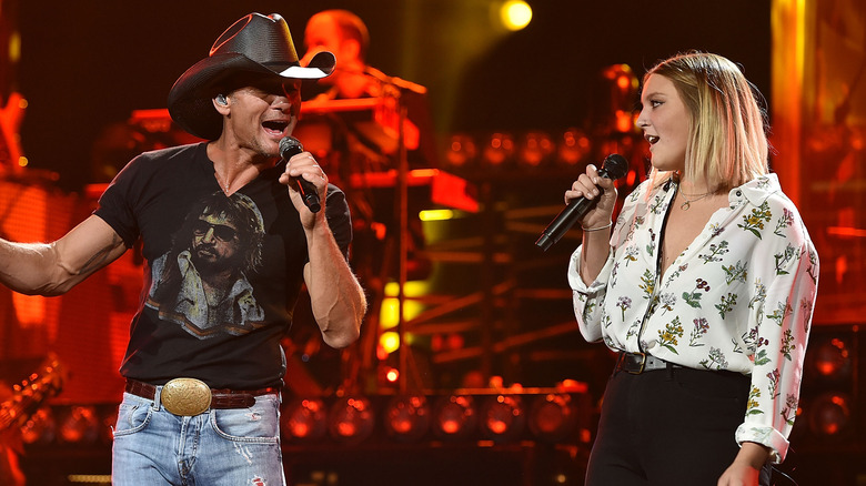 Tim McGraw and Gracie McGraw singing 