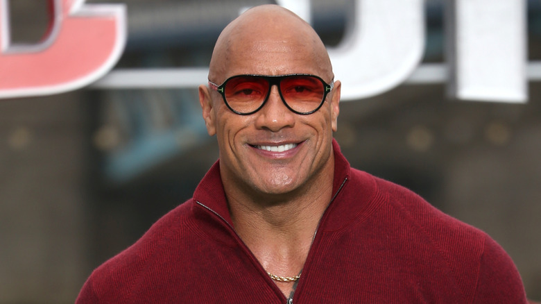 Dwayne Johnson attends photocall for "Red One" at Potters Fields Park in London (2024)