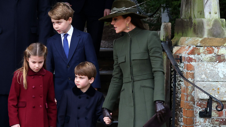 Kate Middleton and children on church steps 