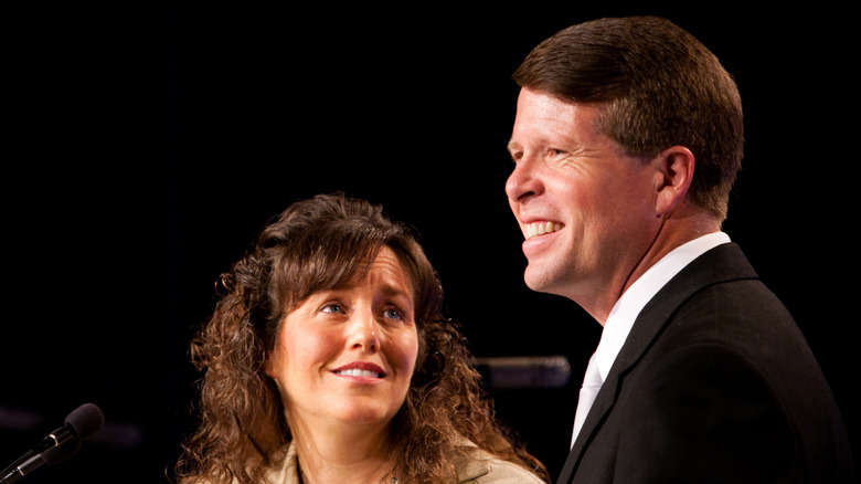 Michelle Duggar gazing at Jim Bob Duggar