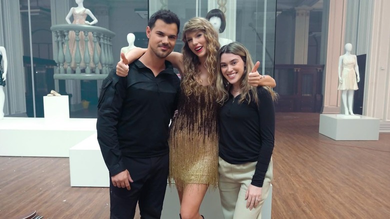 Taylor Lautner, Taylor Swift, and Taylor Dome Lautner posing together