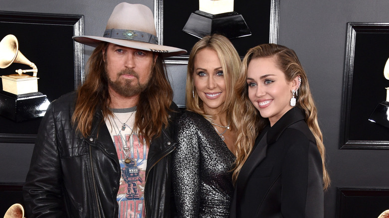 Billy Ray Cyrus, Tish Cyrus & Miley Cyrus