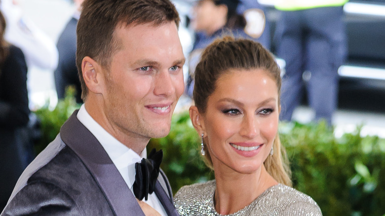 Tom Brady and Gisele Bundchen smiling 