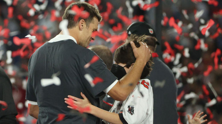 Tom Brady celebrates with son after 2021 Buccaneers Super Bowl win