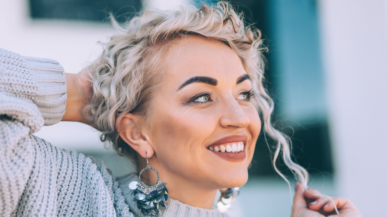 Silver curly hair 