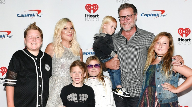 Tori Spelling with her family