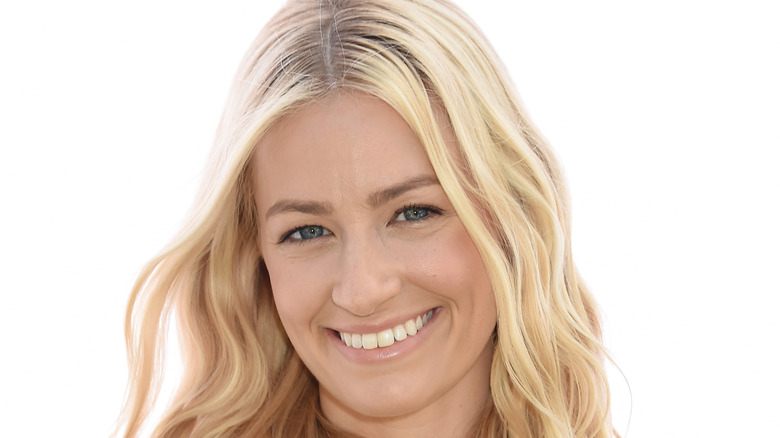 Beth Behrs smiling