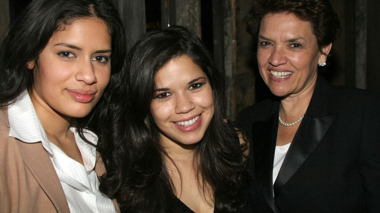 America Ferrera smiling wit her mom and sister 