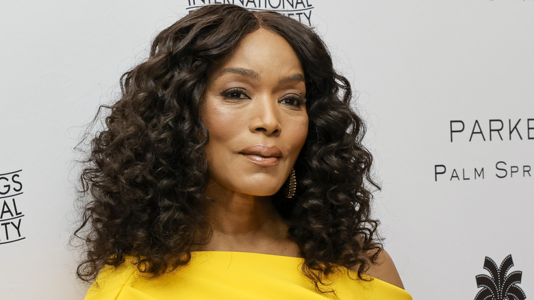 Angela Bassett smiling