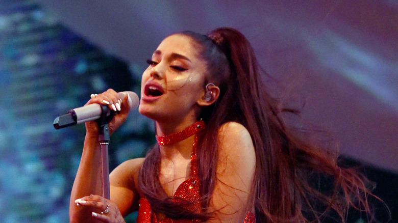 Ariana Grande singing at Coachella in 2019