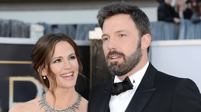 Jennifer Garner looking at Ben Affleck with a smile