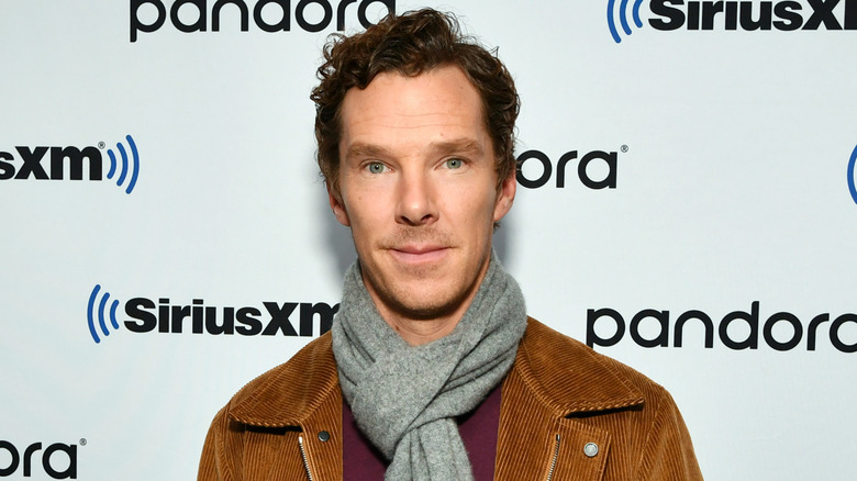 Benedict Cumberbatch wearing scarf at SiriusXM studios