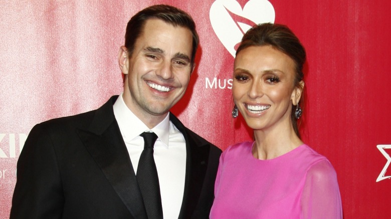 Bill and Giuliana Rancic posing at an event