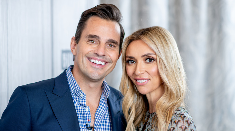 Giuliana Rancic and Bill Rancic smiling