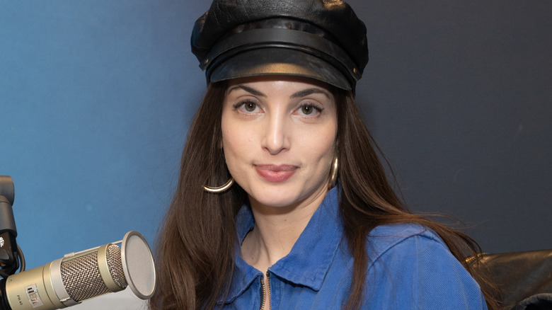 Alexa Ray Joel wearing hat