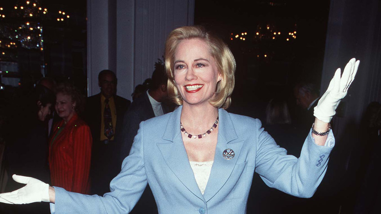 Cybill Shepherd at award show