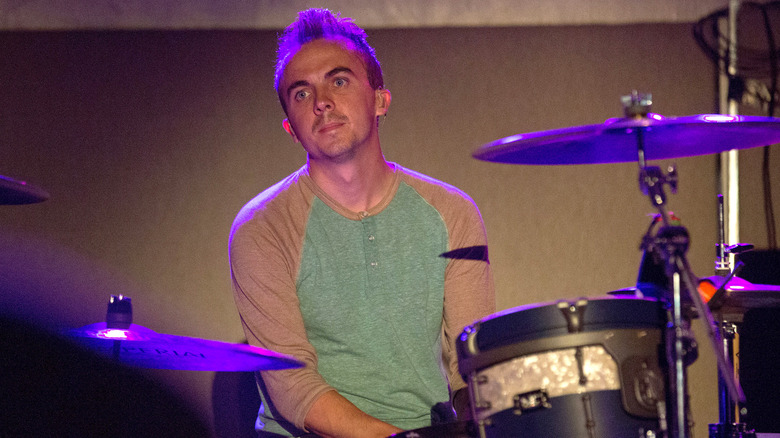 Frankie Muniz, drummer, 2013