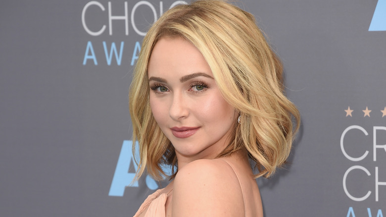 Hayden Panettiere posing at Critics Choice Awards