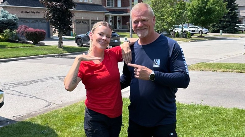 Sherry Holmes and Mike Holmes smiling together