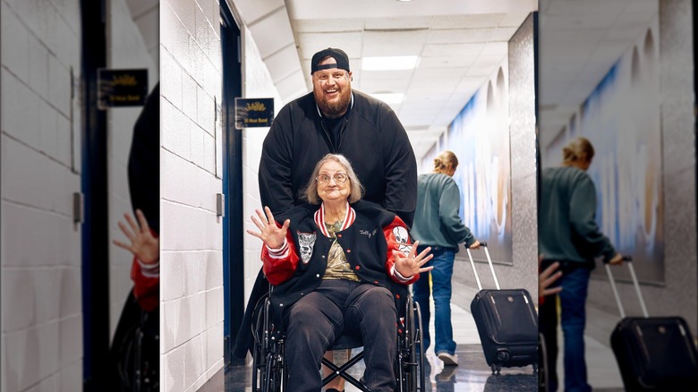 Jelly Roll and his mother, Donna DeFord