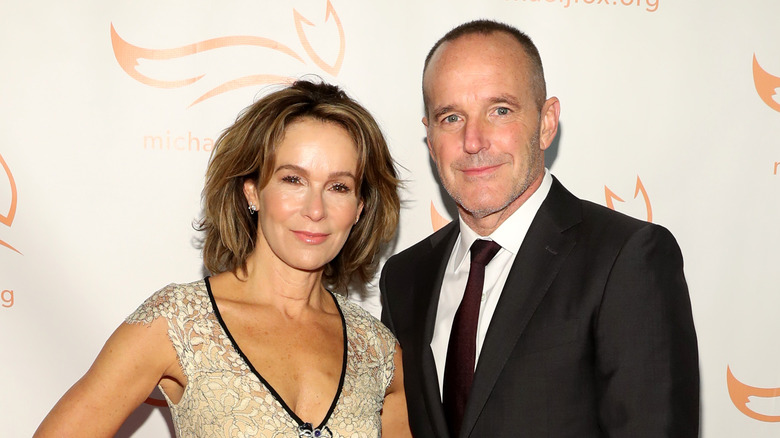 Jennifer Grey and Clark Gregg