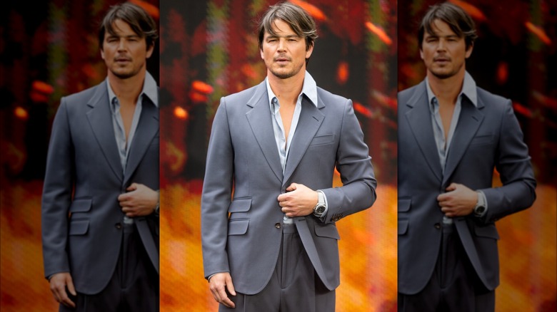 Josh Hartnett posing 