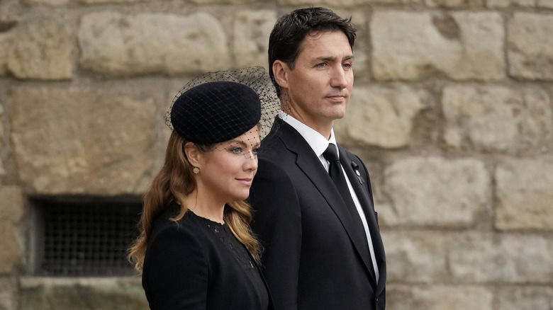 Justin Trudeau Sophie Grégoire Trudeau walk together