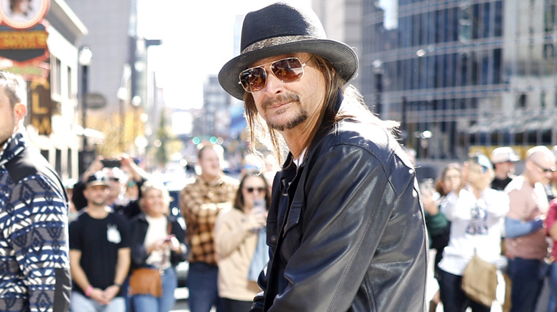 Kid Rock sittiing