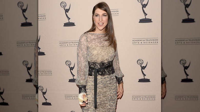 Mayim Bialik with hand cast