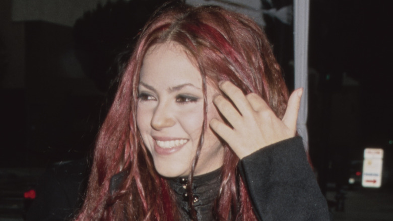 Shakira with red hair