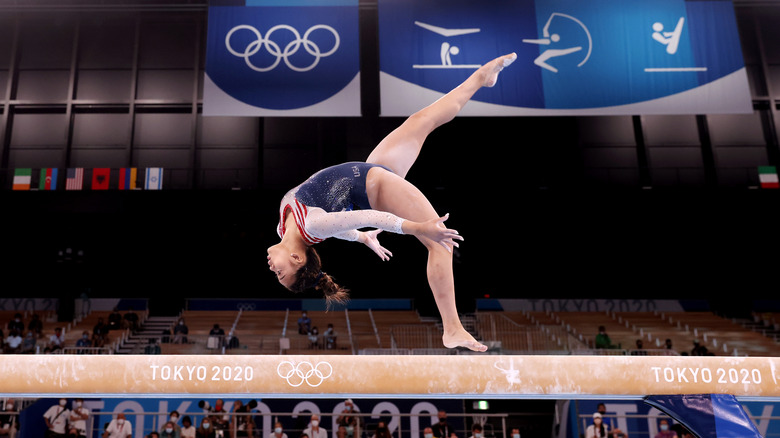 Sunisa Lee doing a backflip