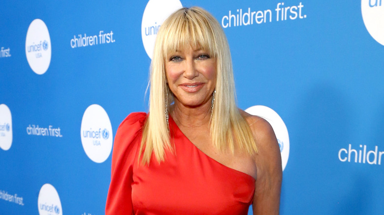 Suzanne Somers red dress