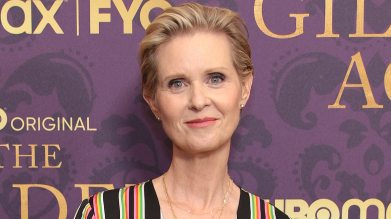 Cynthia Nixon posing 