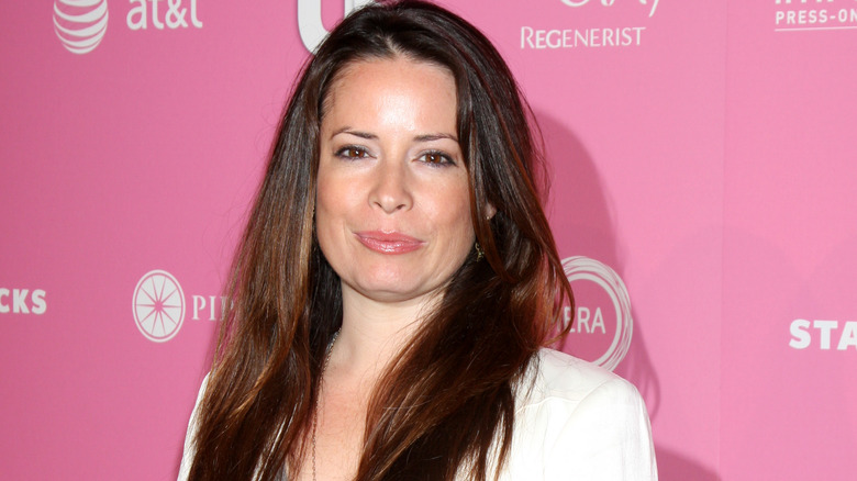 Holly Marie Combs posing