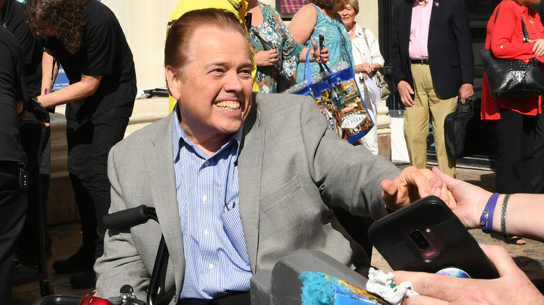 Alan Osmond greets fans 