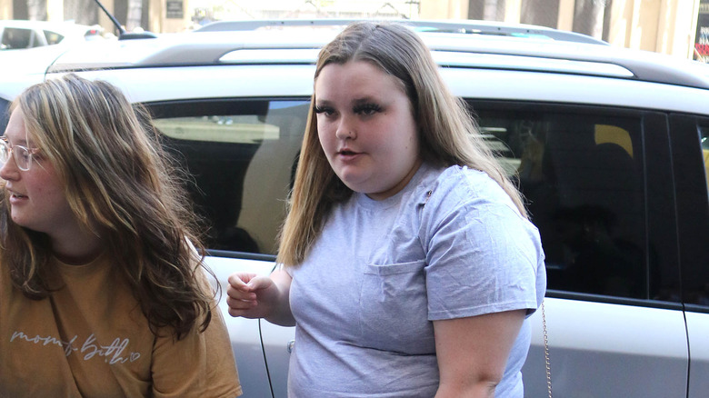 Alana "Honey Boo Boo" Thompson outside