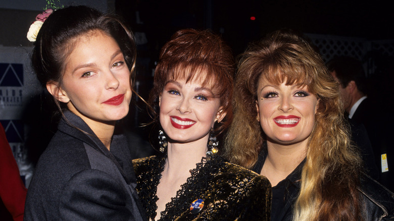 Ashley Judd, Naomi Judd, Wynonna Judd