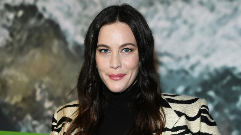 Liv Tyler poses on the red carpet