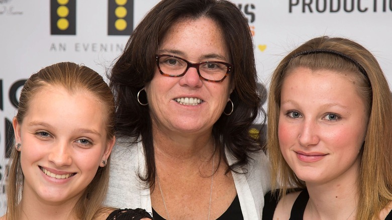 Teenage Chelsea O'Donnell with sister Vivienne and mom Rosie O'Donnell