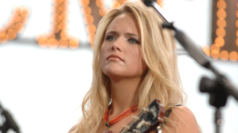 Miranda Lambert singing